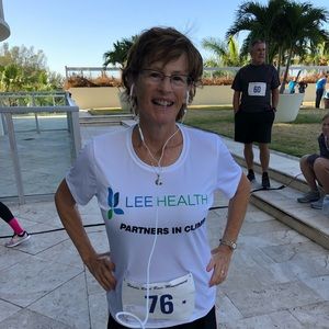 Meet your Posher, Lindy